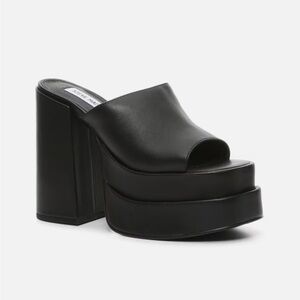 Steve Madden Cagey leather Sandals